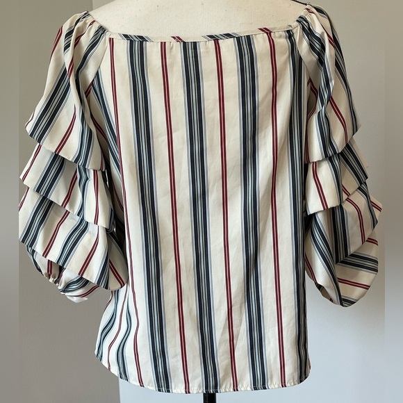 Tempted Los Angeles striped blouse in a size S sleeve detail flounce puff sleeve - Picture 2 of 11